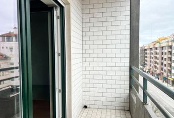 Apartamento T2 Avenida Dr. Lourenço Peixinho