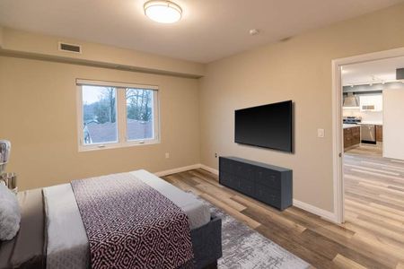 apartments at 6479 Montrose Road - Photo 2