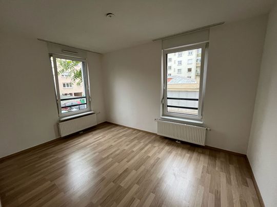 Location Appartement 4 pièces 75m² - Photo 1