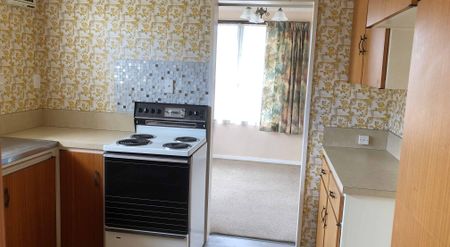 3 Bedroom Home - Photo 2