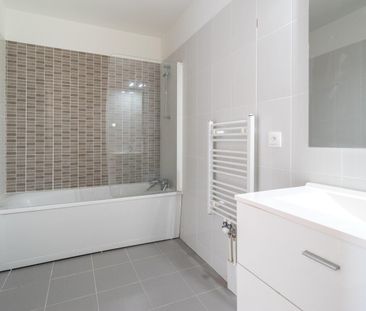location Appartement T3 DE 63.95m² À ROMAINVILLE - Photo 4