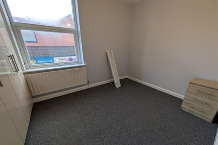 Alfreton Road, Nottingham, NG7 3NS - Photo 2