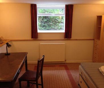 Trelawney Road, Bristol - Photo 2