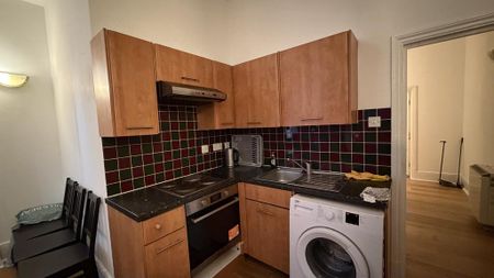 1 bedroom flat to rent - Photo 5
