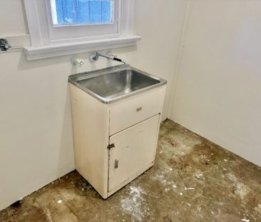 New Paint & Location - Photo 5