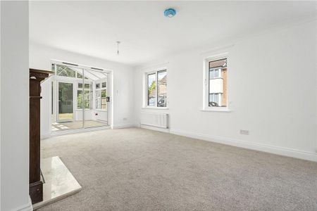 2 bedroom bungalow to rent - Photo 2