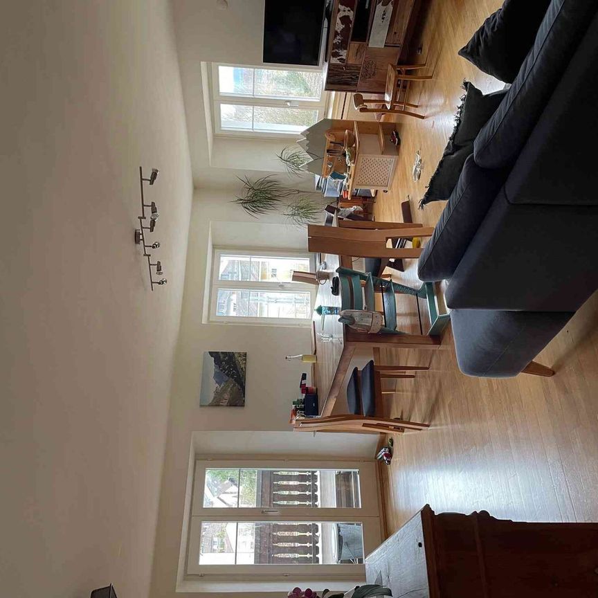 4 Zimmer, 100 m², 1. Stock - Photo 1