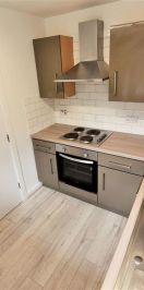 4 bedroom House in Monkbridge Street, Leeds - Photo 1