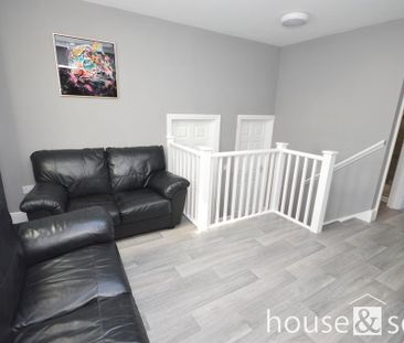 8 bedroom detached house to rent - Photo 3