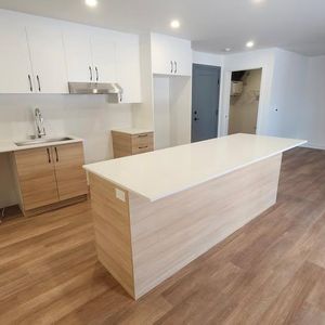 Logement 5 1/2 au 69 Chemin du Fleuve pointe des cascades - Photo 2