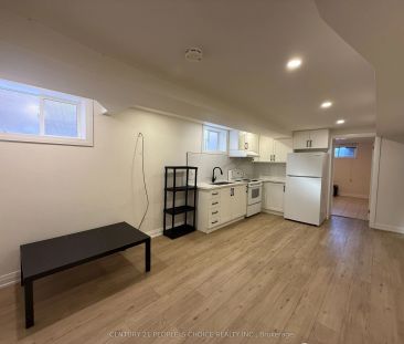 61 Jeffcoat Drive #Lower - Photo 5