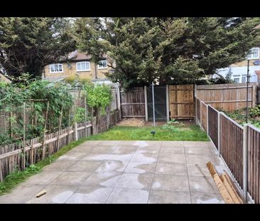 5 Bed Terraced House, Lakehall Road, CR7 - Photo 5