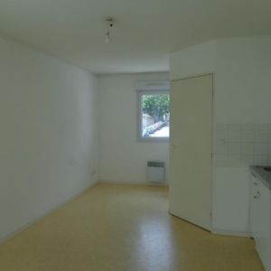 STUDIO - QUARTIER FACULTES PETIT PORT - SURFACE 23 M² - Photo 2