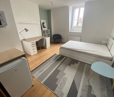 Studio MEUBLÉ de 24.59 m², rue Jacquemars Giélée – Lille Vauban réf... - Photo 2