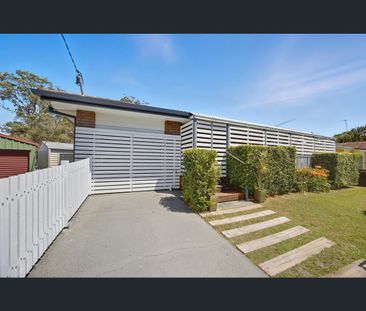 11 Prince Street, Southport, Qld 4215 - Photo 2
