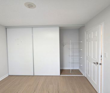 For Lease - 35 Hollywood Avenue Unit# 2318, Toronto, Ontario - Photo 3