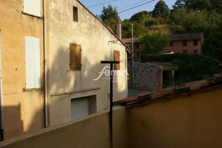 Location Appartement 3 pièces 88m² SALERNES 83690 - Photo 4