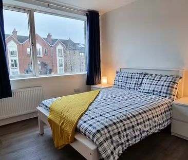 Phibsborough Road, Dublin - Photo 2