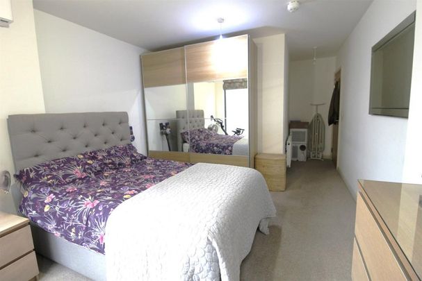 3 bedroom apartment to rent - Photo 1