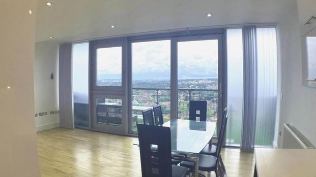 2 bedroom flat to rent - Photo 1