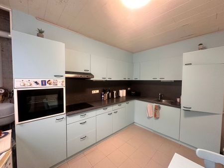 Instapklare woning met 2 slaapkamers en stadstuin te huur in Roeselare - Photo 5