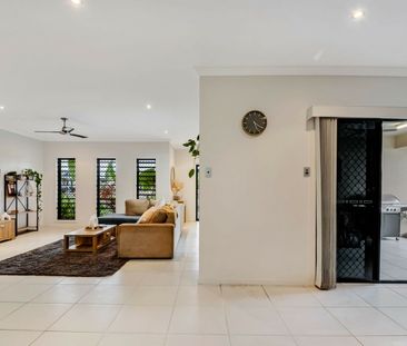 9 Littabella Place, Bushland Beach - Photo 1