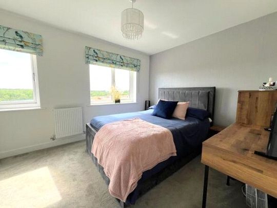 3 bedroom house to rent Rockcliffe Close, Church Gresley, Swadlincote, Derbyshire, DE11 - Photo 1