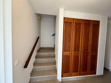 House - Photo 2