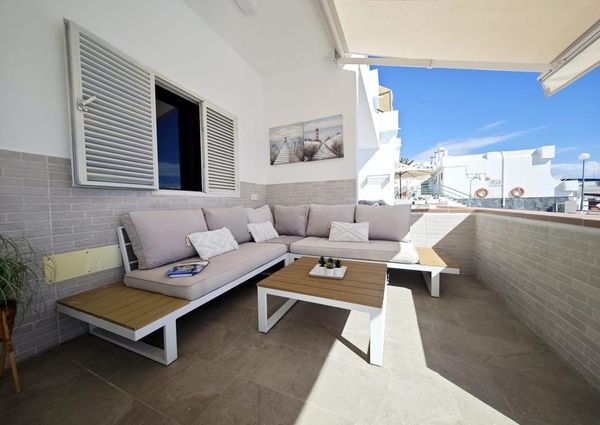 Puerto Rico, Canary Islands 35130