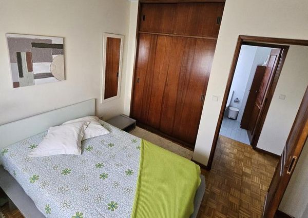 Arrendo quarto individual Porto HSJoao