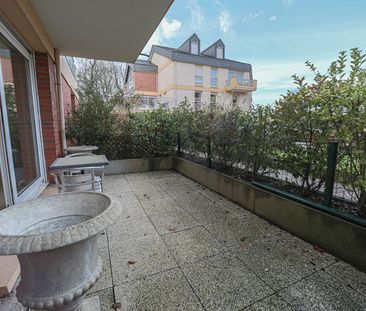 Location Appartement 2 pièces 47m² MONT ST AIGNAN 76130 - Photo 5