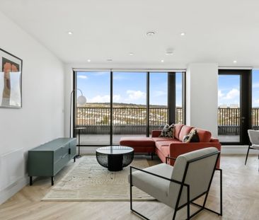 3 bedroom penthouse to rent - Photo 2