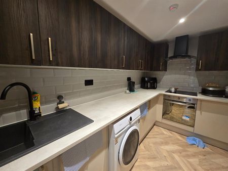 The Fairway, Northolt UB5, London - Photo 4