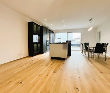 LUXUS PUR: Traumhafte 4-Zimmer-NEUBAU-Wohnung mit 103 m² großem Gar... - Photo 4