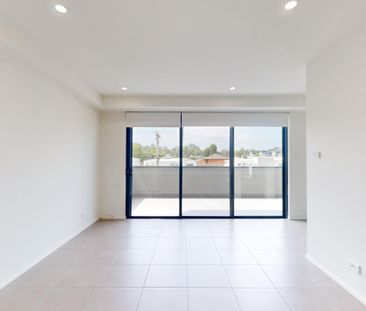 207/21-23 Lake Street, Warners Bay NSW 2282 - Photo 1