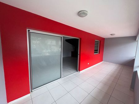 Location appartement 4 pièces, 117.20m², Remire-Montjoly - Photo 2