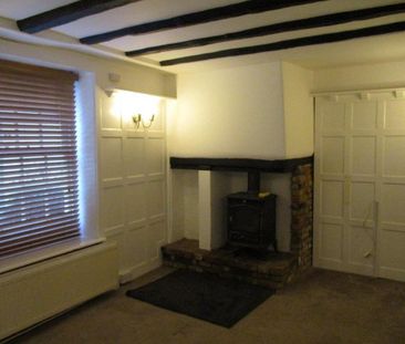 3 bedroom terraced house to rent - Photo 2
