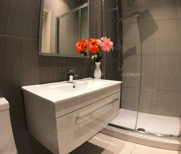 Room in a Shared House, Cedar Road, NW2 - Photo 2