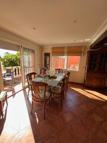 4 bedrooms Villa in Nueva Andalucia - Foto 4