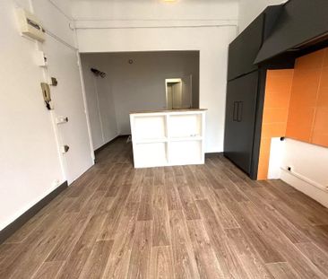 Location Appartement 2 pièces 35 m2 à Aubagne - Photo 5