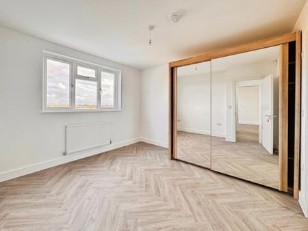 4 bedroom detached bungalow to rent - Photo 5