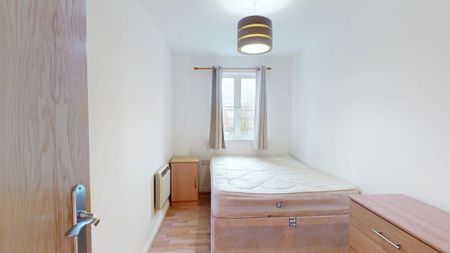 2 bedroom apartment to rent - Photo 4