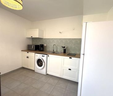 Location Appartement 1 pièce 28m² ST ETIENNE 42000 - Photo 5