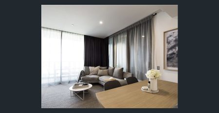 Stunning Unfurnished 2-Bedroom Apartment with Breathtaking City Views - Photo 5