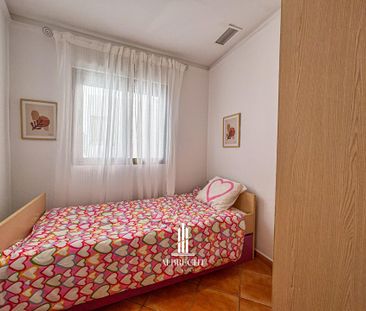 Piso Reformado en Alquiler Larga Estancia - Foto 5