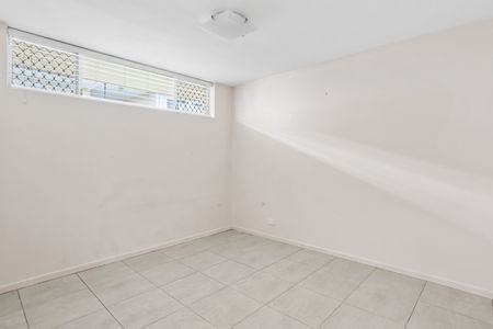 3/1 Khartoum Street, Gordon Park QLD 4031 - House For Rent - $500 | Domain - Photo 5