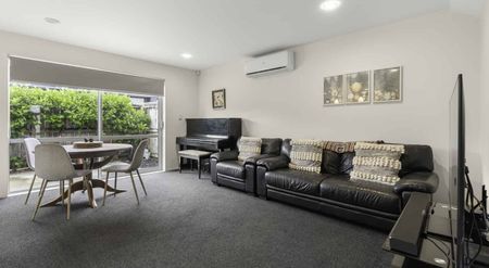 Townhouse living upgraded! - Photo 3