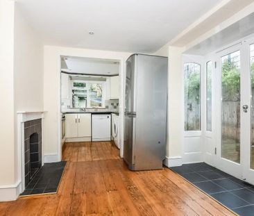 4 bedroom house to rent - Photo 1