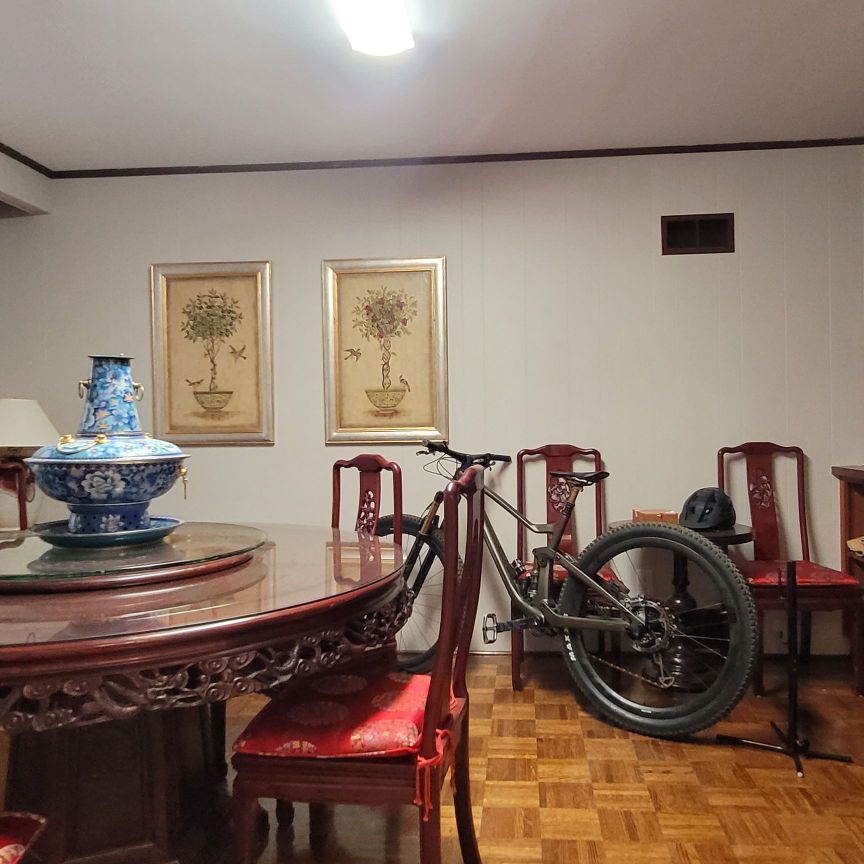 For Lease - 11 Fairway Heights Crescent, Markham, Ontario - Photo 1