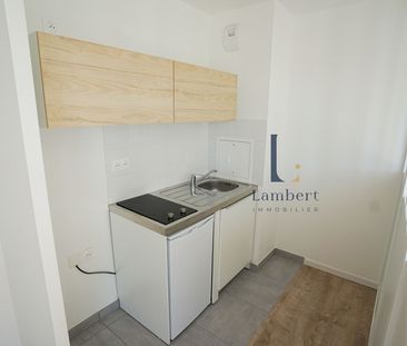 Location Appartement 1 pièce 36m² - Photo 2